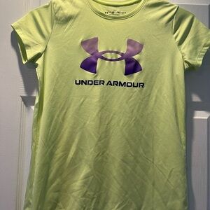 Under Amour Girls Large Short Sleeve T shirt